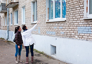 В Йошкар-Оле воры нашли легкий способ открывать пластиковые окна на первых этажах домов