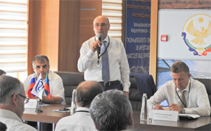  В Дагестане прошла Межрегиональная бизнес-конференция, посвященная развитию стекольного кластера