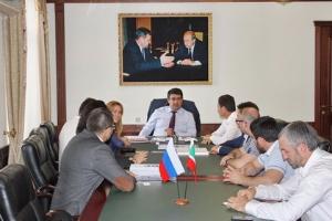 Министр строительства и ЖКХ Чеченской Республики встретился с представителями фирмы AGC Glass Europe