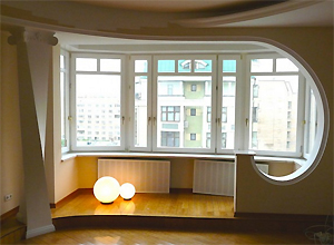 Москвичам напомнили об особенностях объединения лоджий и балконов