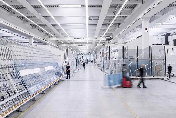 Компания «sedak» изготовит самое большое в мире стекло в 2018 году