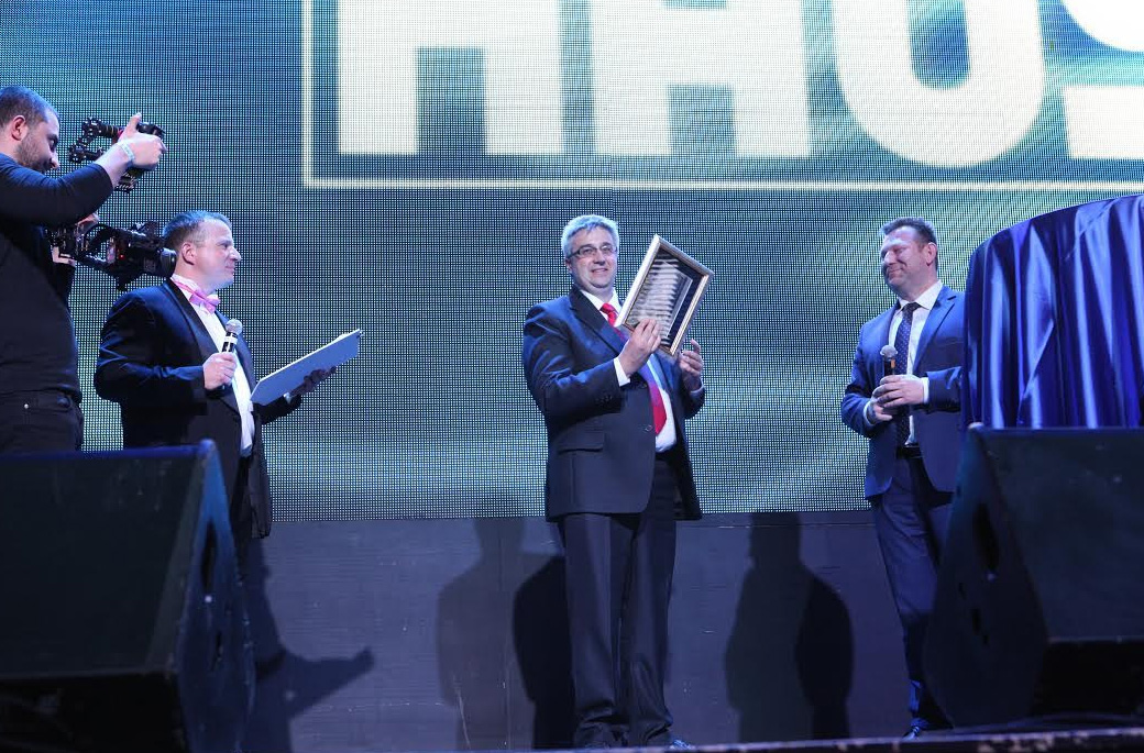 Компания Winkhaus поздравила победителей первой независимой Премии индустрии СПК России «Оконная компания года» по версии tybet.ru