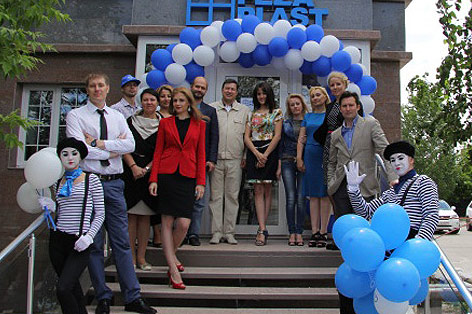 «Feza Plast Kz», одна из крупнейших оконных компаний в Казахстане и давний партнер компании VEKA, открыла в городе Астане салон энергоэффективных окон