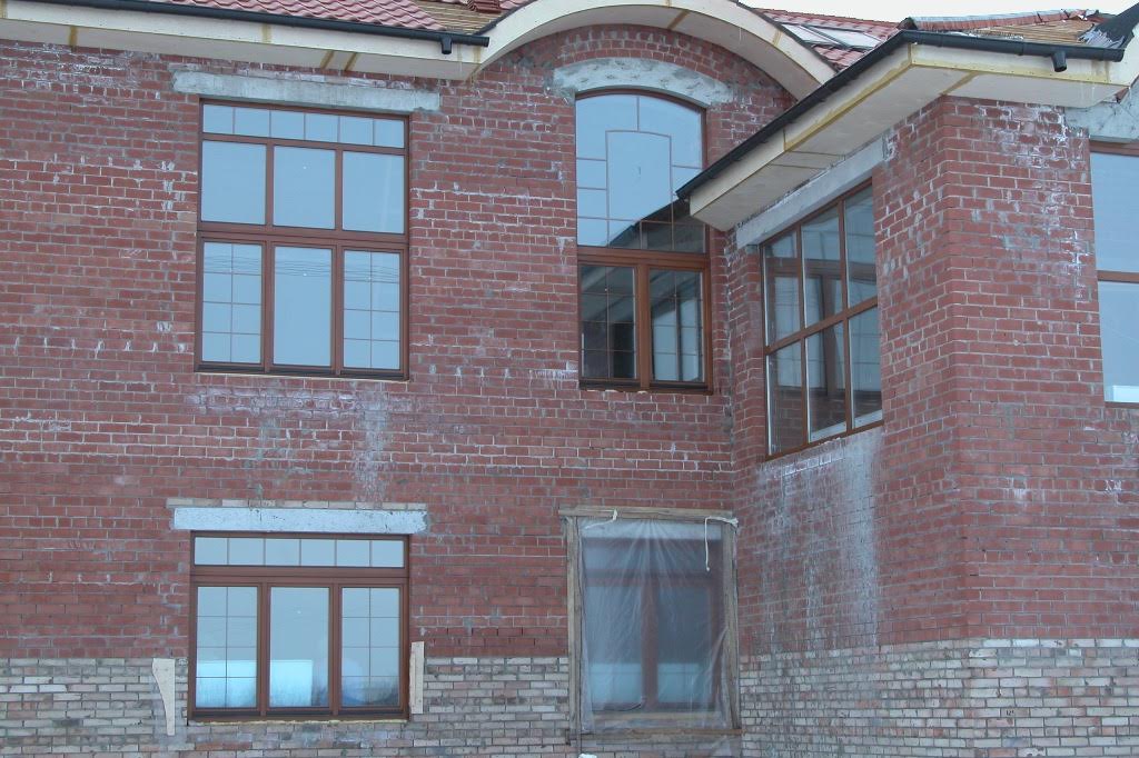 activPilot от Winkhaus в новых окнах православной гимназии