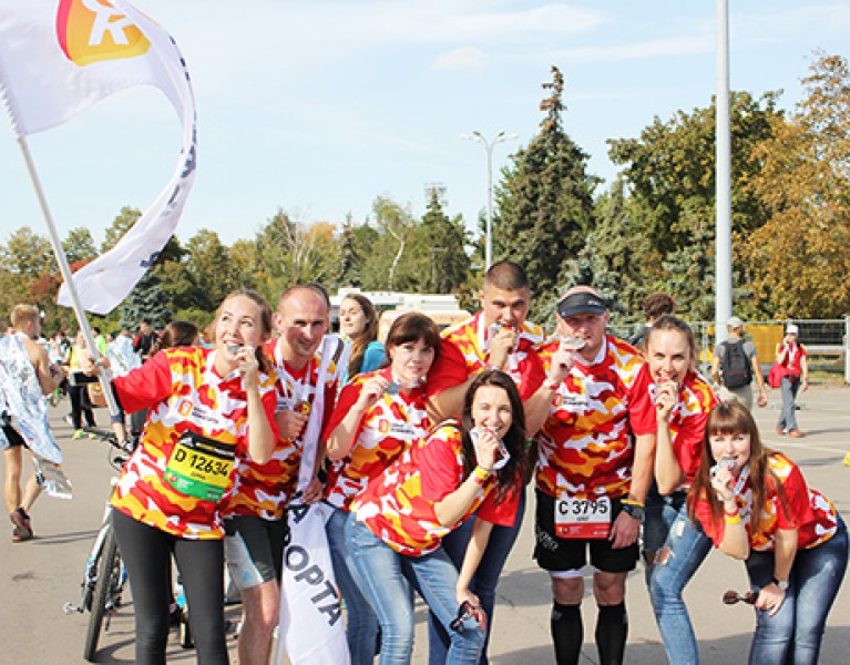 Партнер VEKA Rus принял участие в Московском Марафоне 2015 Партнер VEKA Rus принял участие в Московском Марафоне 2015