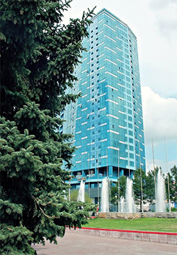 «БФК-Эксперт»: строительство «стеклянного дома» в Новосибирске завершено