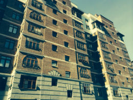 Компания Окна-Стар приступила к остеклению нового корпуса жилого комплекса "Пятницкие кварталы".