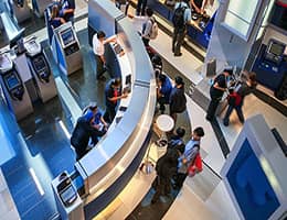 Банки приостанавливают выдачу семейной ипотеки