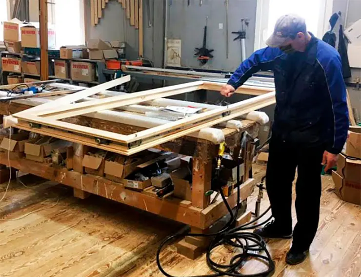 Впервые в России собрана конструкция Roto Patio Inowa на деревянном профиле 