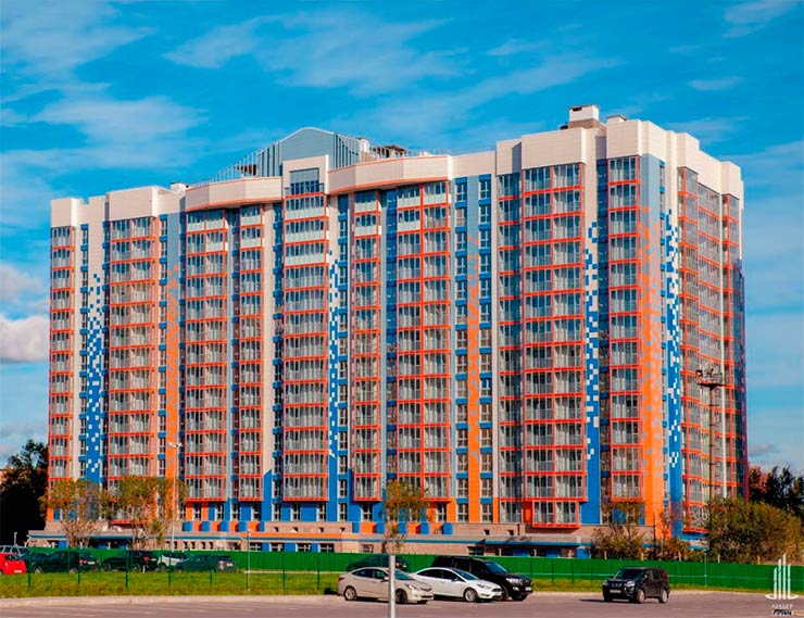 Жилой комплекс «Сириус» в Санкт-Петербурге остеклили оконными системами «Баутек НЕО» от Deceuninck