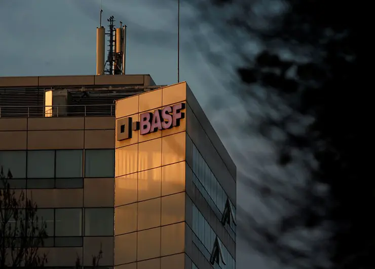 Химический концерн BASF заявил, что убытки в 2022 году из-за энергокризиса составили 1,4 миллиарда евро