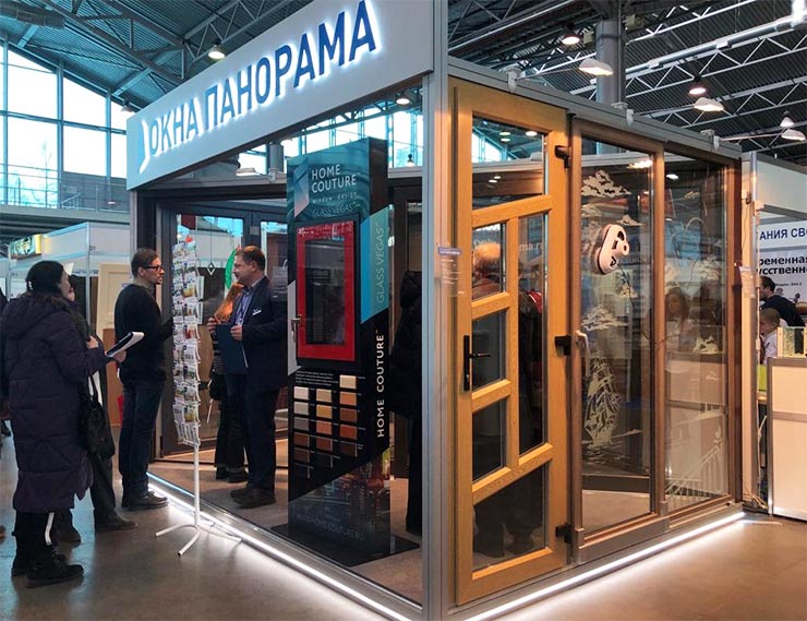 Партнер концерна Deceuninck компания «Окна Панорама» приняла участие в выставке «Строим Дом»