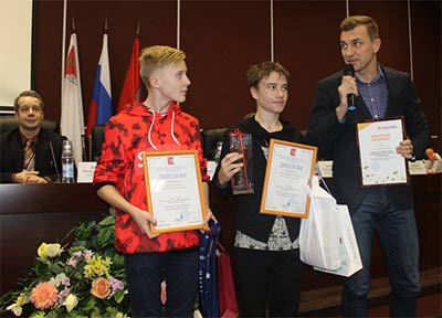 Финалист Премии WinAwards Russia 2017 поддержал конкурс «Юный предприниматель»