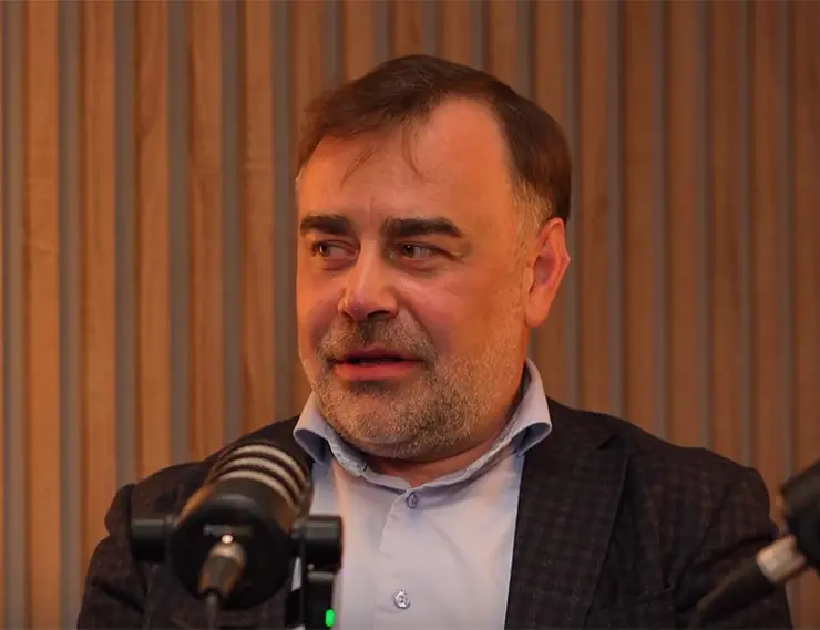 Настоящее и будущее VEKA: генеральный директор VEKA Rus в подкасте «Райт Окна»