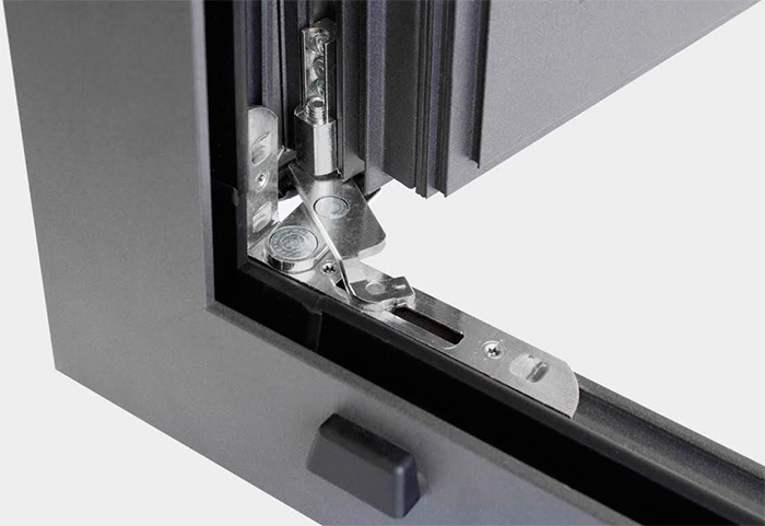 Фурнитура activPilot Concept – драйвер спроса на алюминиевые окна