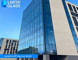 Студенческий городок «СахалинТех» со стеклом LARTA GLASS