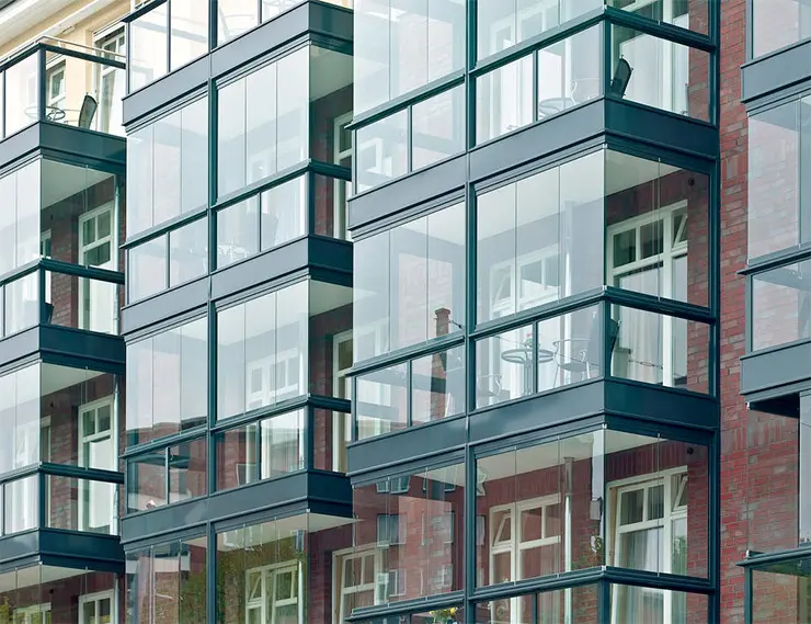 Главархитектура Уфы предложила стандартизировать остекление балконов