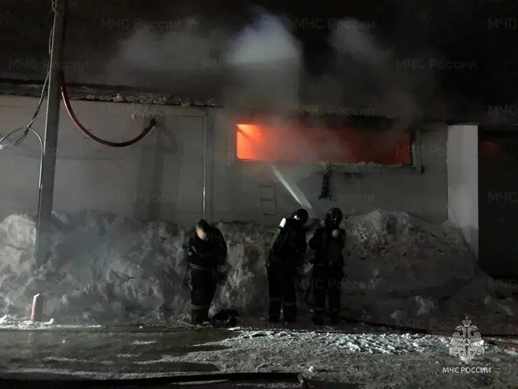 Пожар на производстве пластиковых окон случился в промышленной зоне Коврова