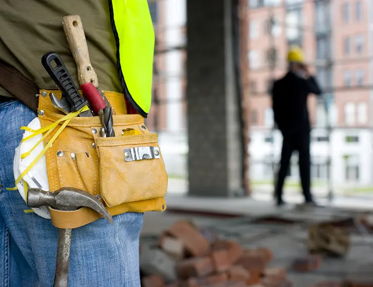 Минстрой сообщил о серьезном дефиците специалистов в строительной отрасли