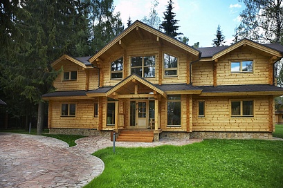 В Московской области вырос спрос на деревянные дома