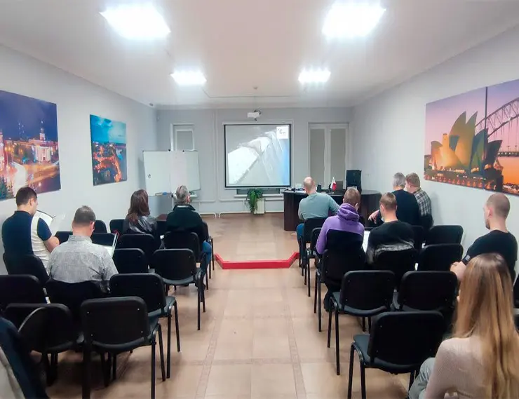 Всегда в контакте с клиентом: учебный центр profine RUS провел обучение для партнера в Кемерово
