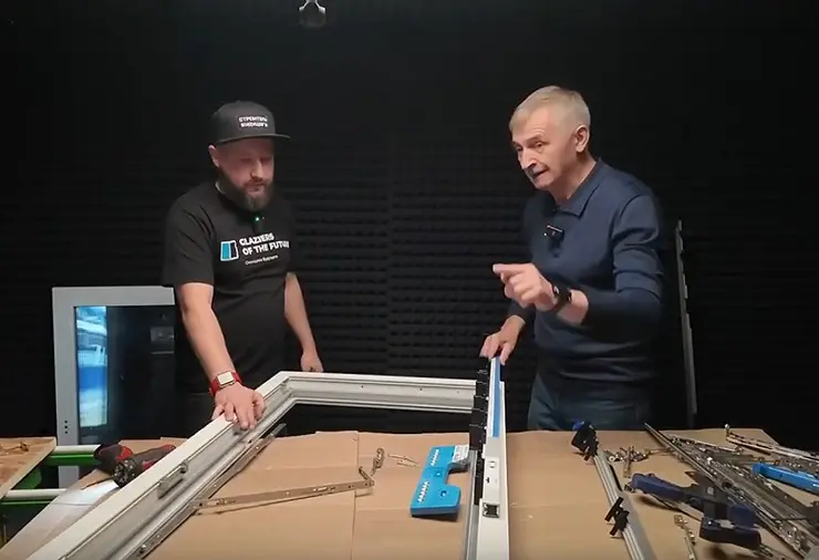 Профессиональный апгрейд оконной фурнитуры от MACO Multi-ECO: от поворотной к поворотно-откидной комплектации