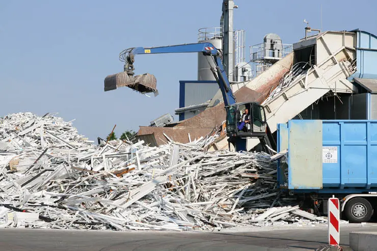 GLASWELT. Благодаря рециклингу пластиковые окна не складируются на мусорном полигоне