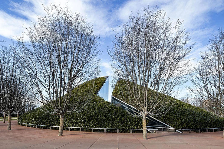 Стекло Larta Glass в пространственной драматургии Парка Краснодар