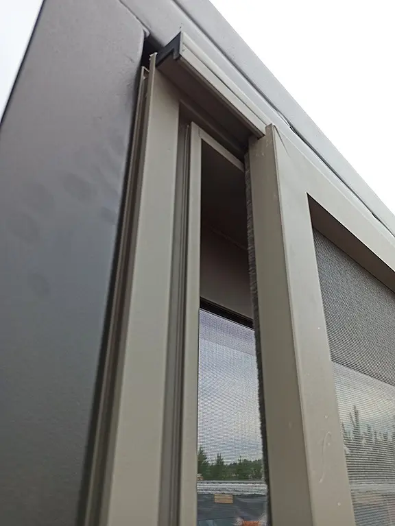 Конструкции на базе алюминиевой профильной системы ALUMARK Конструкции на базе алюминиевой профильной системы ALUMARK