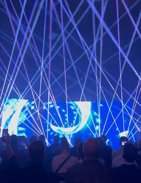 Световое лазерное шоу на БОФ 25 Итоги