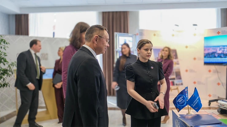 Министр строительства и ЖКХ России Ирек Файзуллин