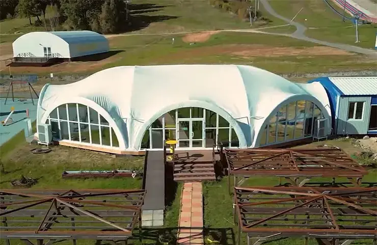 Остекление туристического объекта