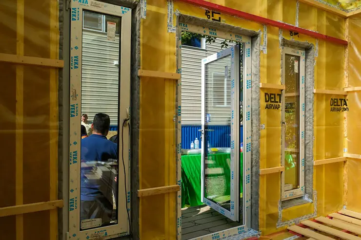 Конструкции из профиля VEKA в составе каркасного дома Конструкции из профиля VEKA в составе каркасного дома