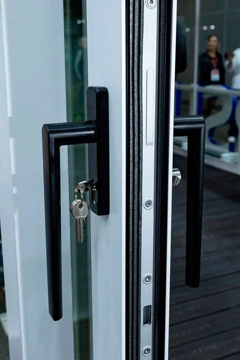 Подъемно-сдвижная система Alumark S158