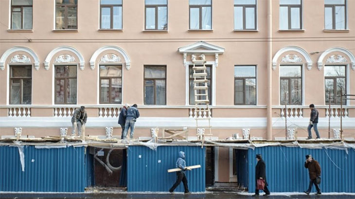 В Петербурге на ремонт фасадов многоквартирных домов потратят почти 3 млрд рублей