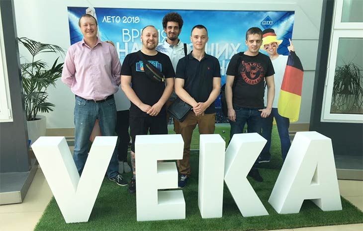 «Одинцовские окна» обучают новых сотрудников эффективным продажам окон 