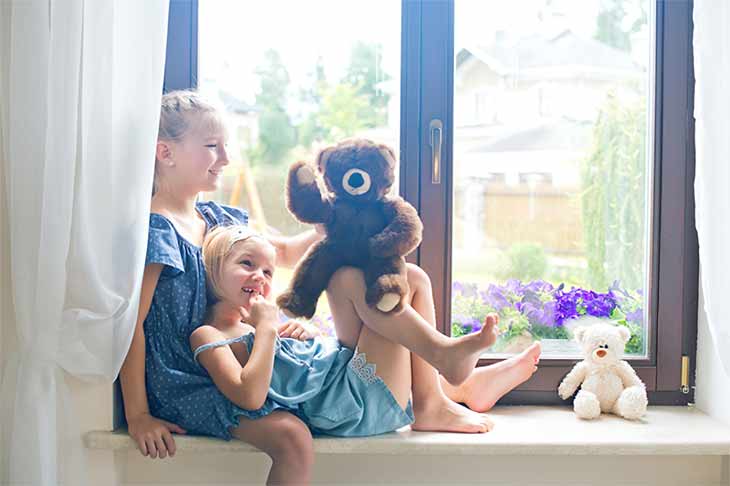 Эксперты Премии WinAwards Russia рассказали журналу «Алтайская стройка» о безопасных окнах для детей 