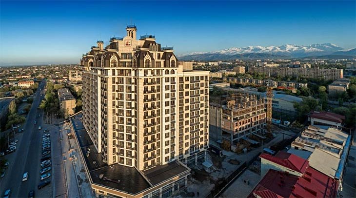 Окнами Deceuninck остеклили элитный жилой комплекс «Империал» в Бишкеке