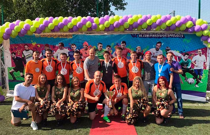 У команды «Вот такие окна!» – серебро всероссийского турнира по мини-футболу У команды «Вот такие окна!» – серебро всероссийского турнира по мини-футболу