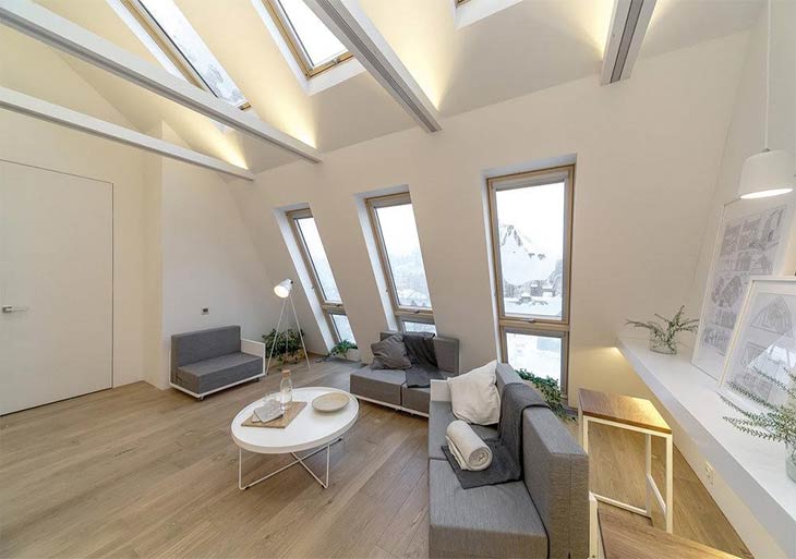 Самое высокое мансардное окно в мире FDY-V U3 Duet proSky