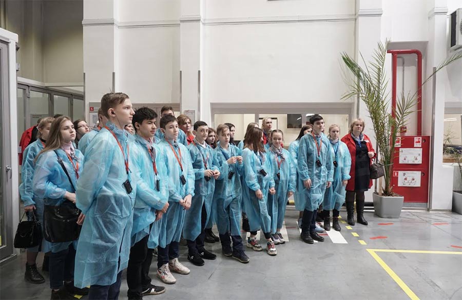Экскурсия на предприятие: школьники Ногинска посетили завод «РОТО ФРАНК»