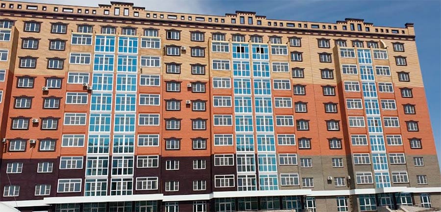 Партнёр Deceuninck компания «Альтаир» остеклила новый жилой комплекс в городе Актобе