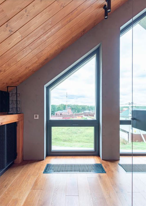 Панорамные алюминиевые окна в дачном доме: успешная переделка с фурнитурой ALU от SIEGENIA 