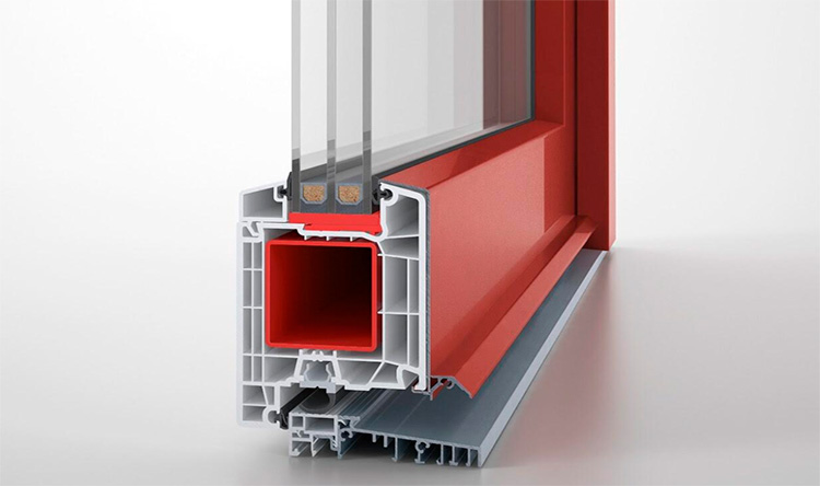 ПВХ окна и алюминиевые раздвижные двери в одном проекте – рациональное решение