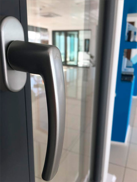 Инновационная фурнитура Roto NX теперь в Ставрополе Инновационная фурнитура Roto NX теперь в Ставрополе