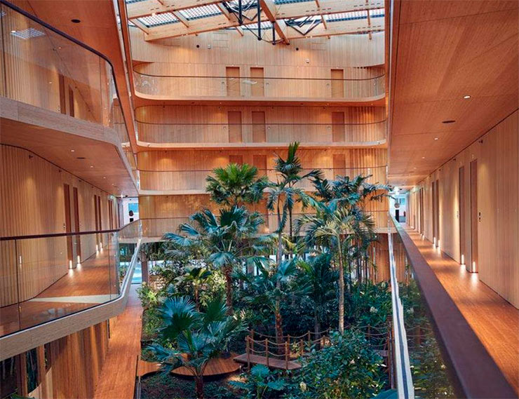 Фурнитура класса «комфорт» Roto Patio Life для отеля с нейтральным энергопотреблением