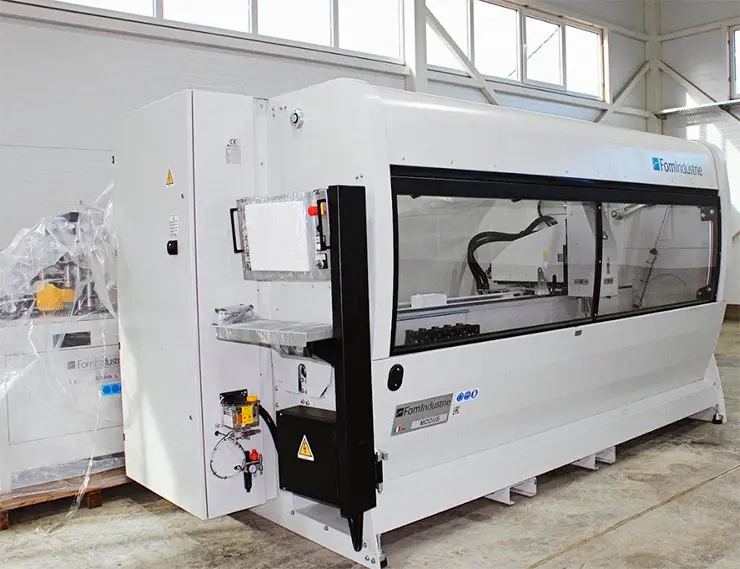 Производство оборудовано новейшими итальянскими автоматизированными станками