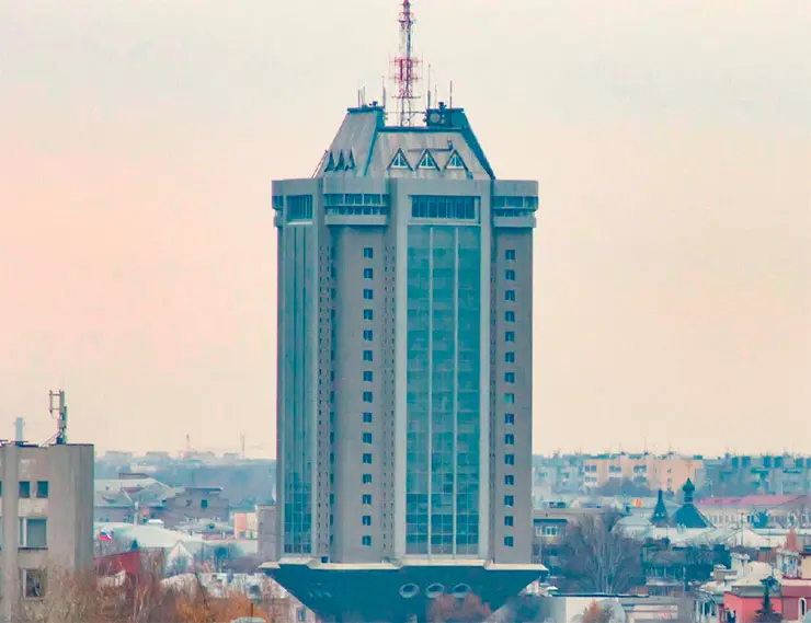 Здание высотой 77 м расположено в Твери в Смоленском переулке. Годы строительства: 1977-1989 г.