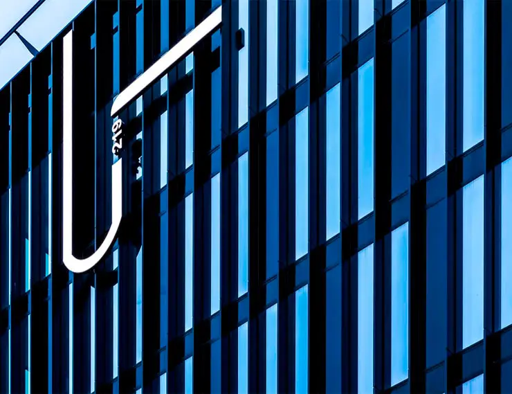 Бизнес-центр U219 – пример современного остекления офисного здания