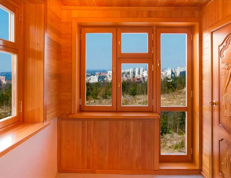 Деревянные окна обеспечивают отличную тепло- и шумоизоляцию
